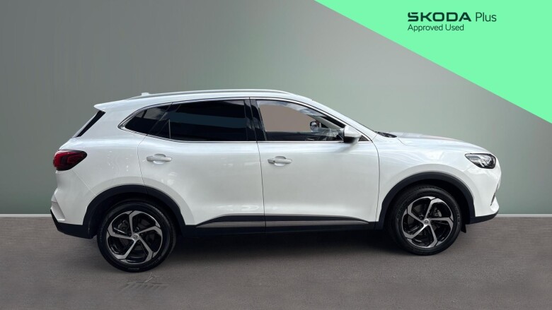 MG HS 1.5 T-GDI Trophy 5dr Petrol Hatchback